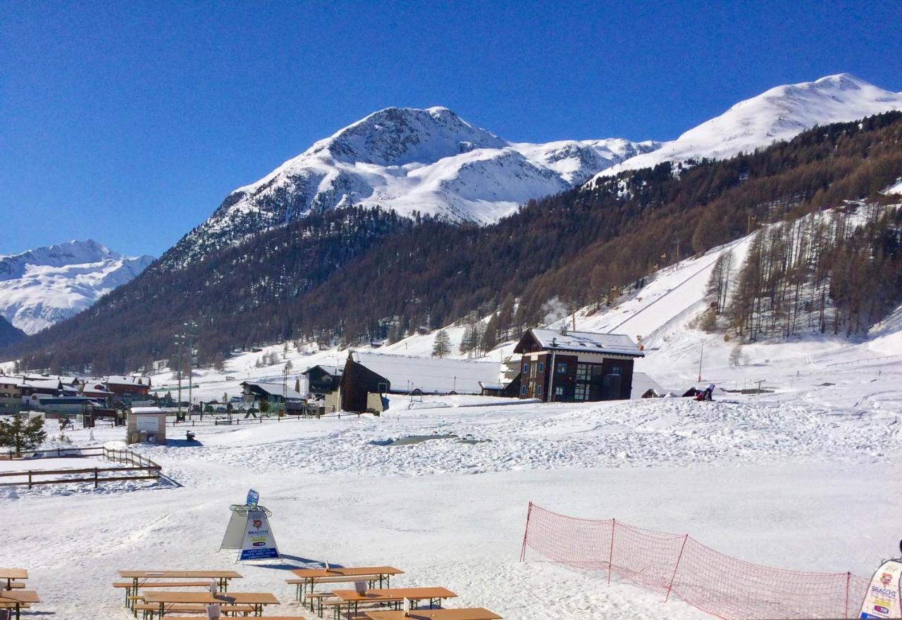Sarochin Appartamenti Livigno Eksteriør billede